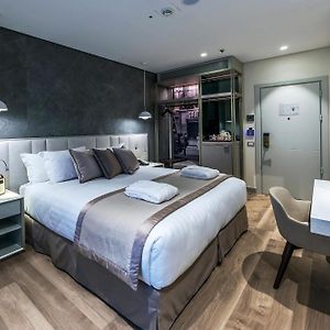 Camera classica con letto king size